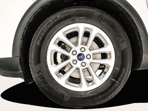 Used 2020 Ford Escape SE image 8