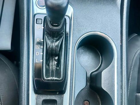 Used 2019 Nissan Altima 2.5 SV image 18