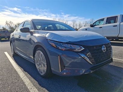New 2025 Nissan Sentra SR w/ SR Premium Package