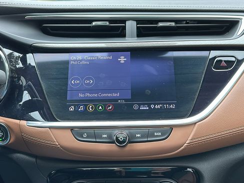 Used 2020 Buick Encore GX Essence w/ Experience Buick Package image 19