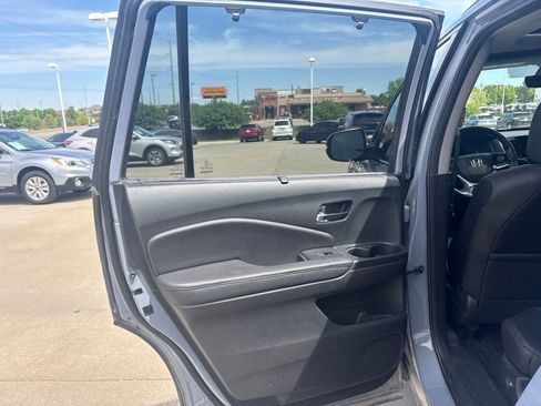 Certified 2022 Honda Pilot Special Edition image 40