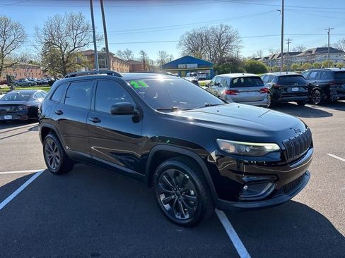 Used 2021 Jeep Cherokee Latitude Lux 80th Anniv w/ Quick Order Package 2YU 80th AWD/4WD image 2