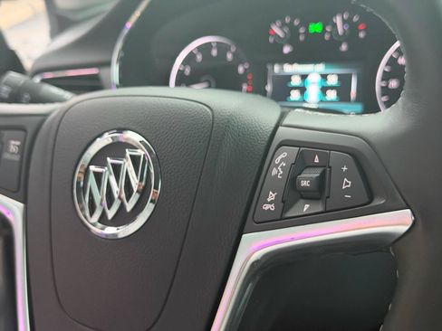 Used 2018 Buick Encore Preferred AWD/4WD image 20