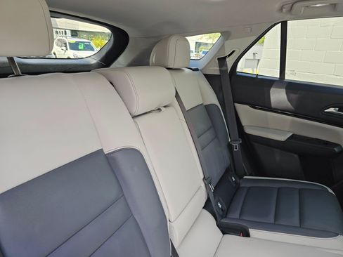 Used 2025 Honda Prologue Touring image 12