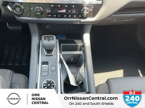 New 2026 Nissan Pathfinder SL AWD/4WD image 25
