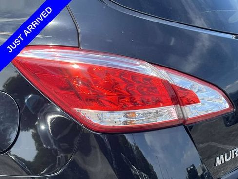 Used 2014 Nissan Murano LE w/ Platinum Edition Package FWD image 9