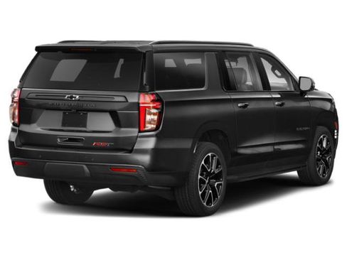 Used 2024 Chevrolet Suburban RST w/ Luxury Package AWD/4WD image 5