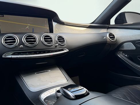 Used 2017 Mercedes-Benz S 550 Cabriolet image 37