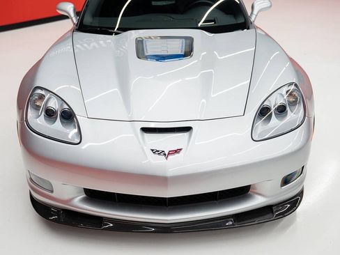 Used 2013 Chevrolet Corvette ZR1 w/ Battery Protection Package RWD image 6