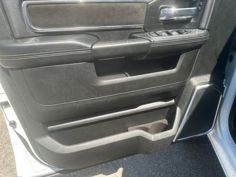 Used 2023 RAM 2500 Laramie AWD/4WD image 10