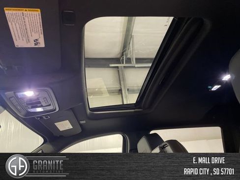 New 2026 GMC Sierra 2500 AT4 w/ AT4 Premium Plus Package AWD/4WD image 14