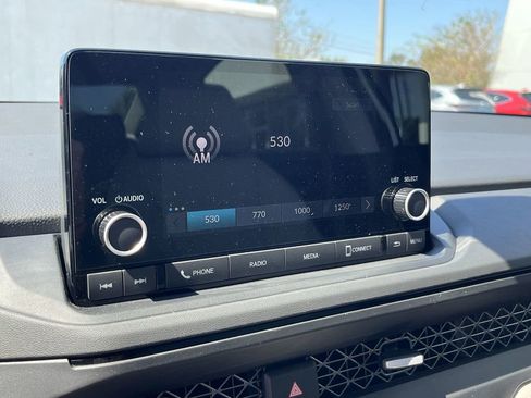 New 2025 Honda Accord SE image 12