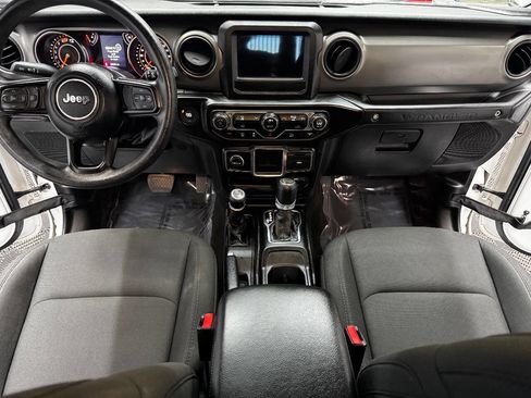 Used 2023 Jeep Wrangler Unlimited Sport image 37