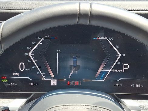 Used 2025 BMW i7 xDrive60 AWD/4WD image 20