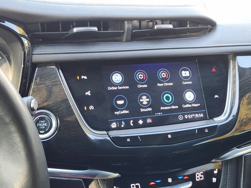 Used 2020 Cadillac XT6 Premium Luxury image 20