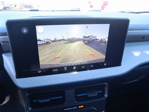 New 2026 Ford Maverick XLT image 6