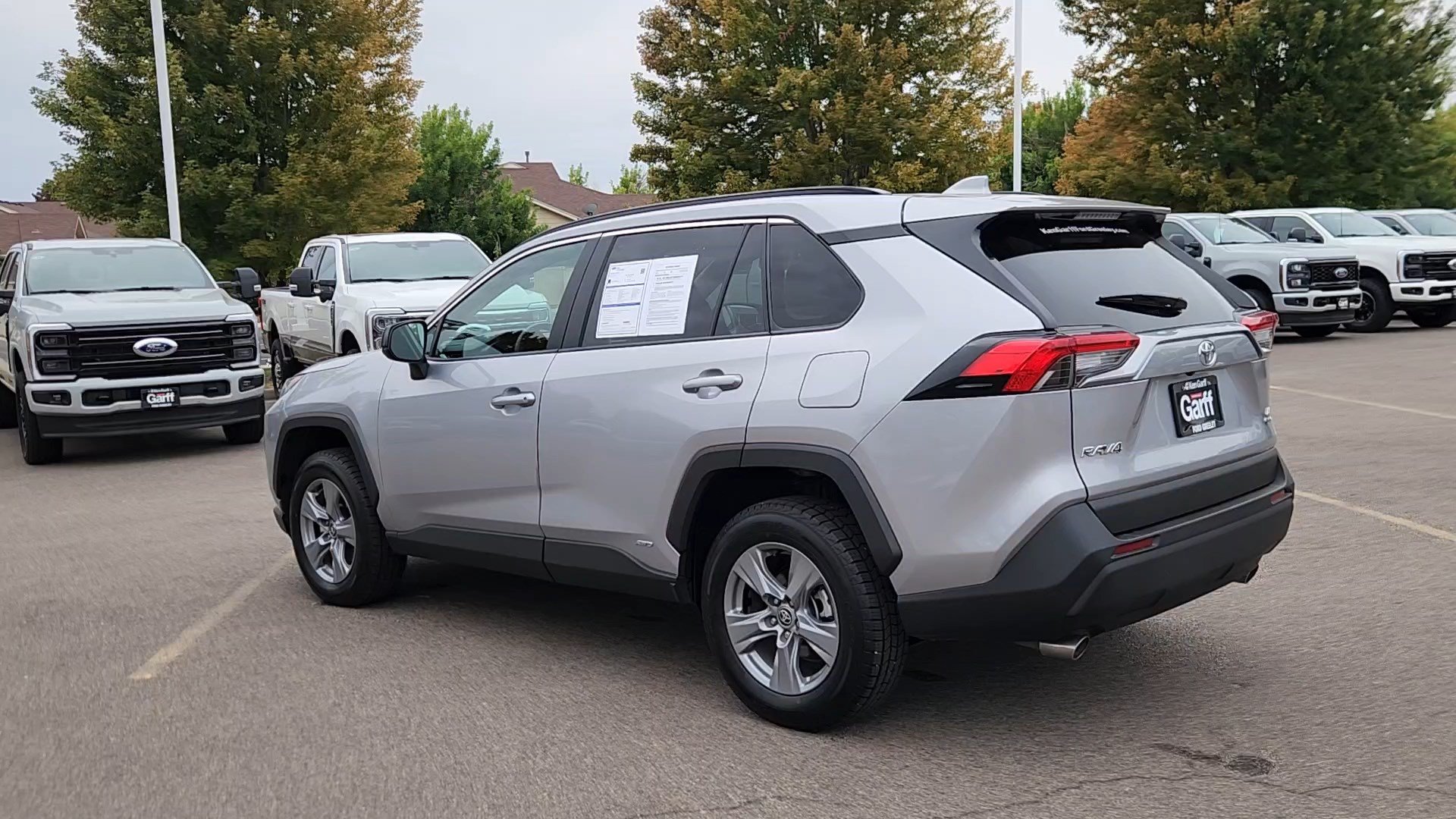 Used 2025 Toyota RAV4 LE AWD/4WD image 20