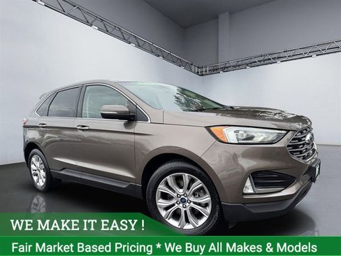 Used 2019 Ford Edge Titanium w/ Cold Weather Package image 1