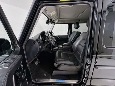 Used 2017 Mercedes-Benz G 550 image 23