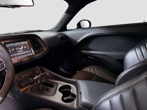 Used 2023 Dodge Challenger SRT Hellcat image 27
