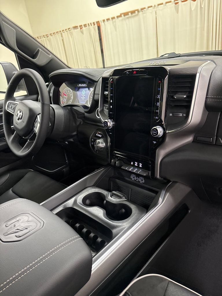 New 2026 RAM 1500 Laramie w/ Laramie Preferred Package AWD/4WD image 30