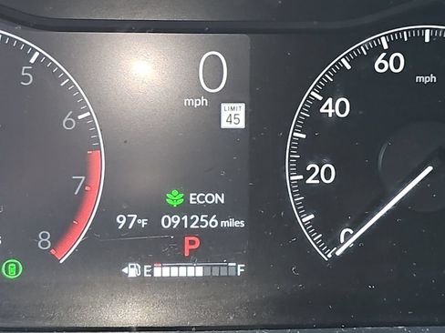 Used 2023 Honda Pilot Touring image 18