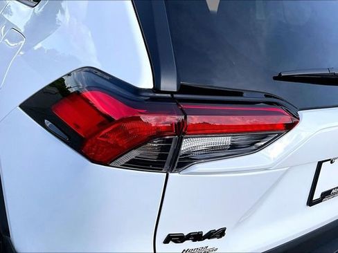 Used 2025 Toyota RAV4 XLE w/ Convenience Package AWD/4WD image 22