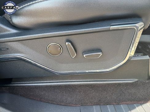 Used 2021 Ford F150 Lariat w/ Equipment Group 502A High image 14