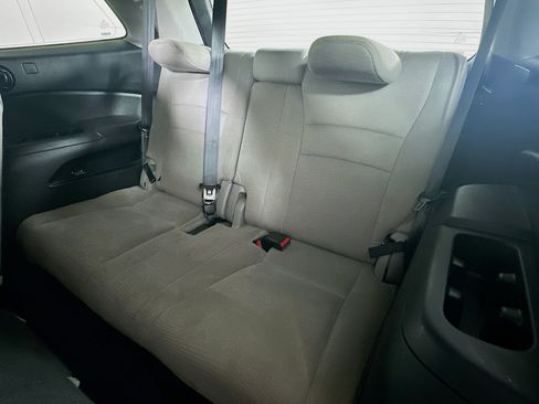 Used 2017 Honda Pilot EX image 28