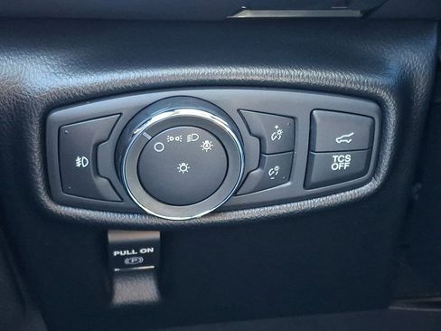 Certified 2020 Lincoln Nautilus Reserve image 27