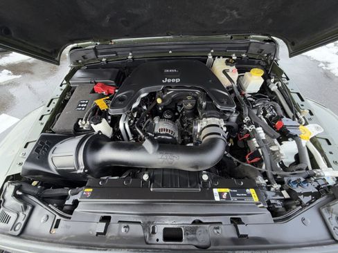 Used 2021 Jeep Gladiator Willys image 27