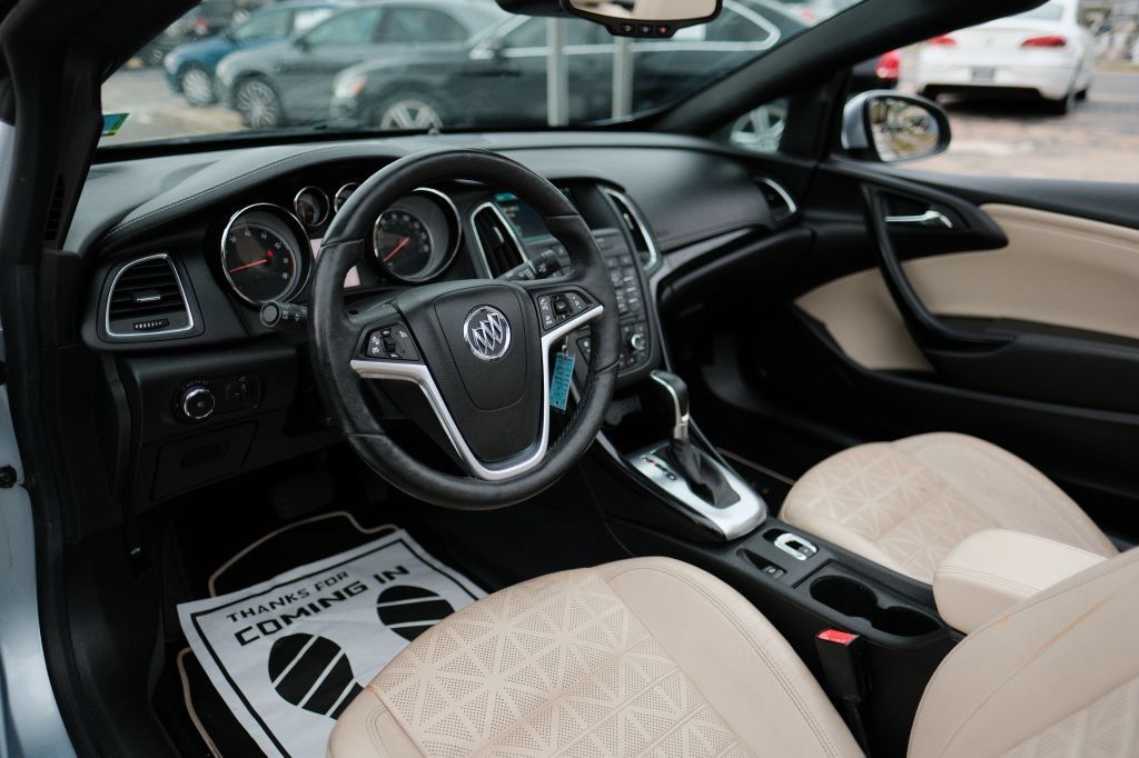 Used 2018 Buick Cascada Premium FWD image 13