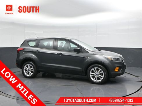 Used 2019 Ford Escape S image 1