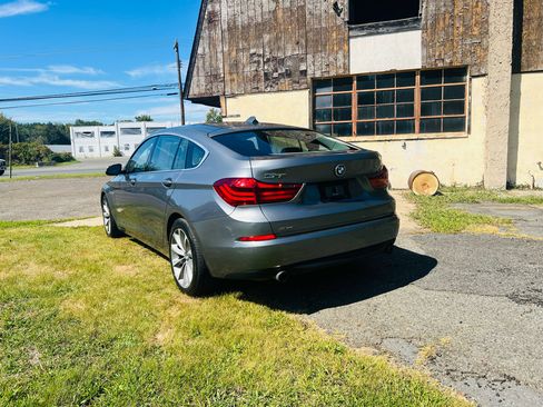 Used 2017 BMW 535i Gran Turismo xDrive image 5
