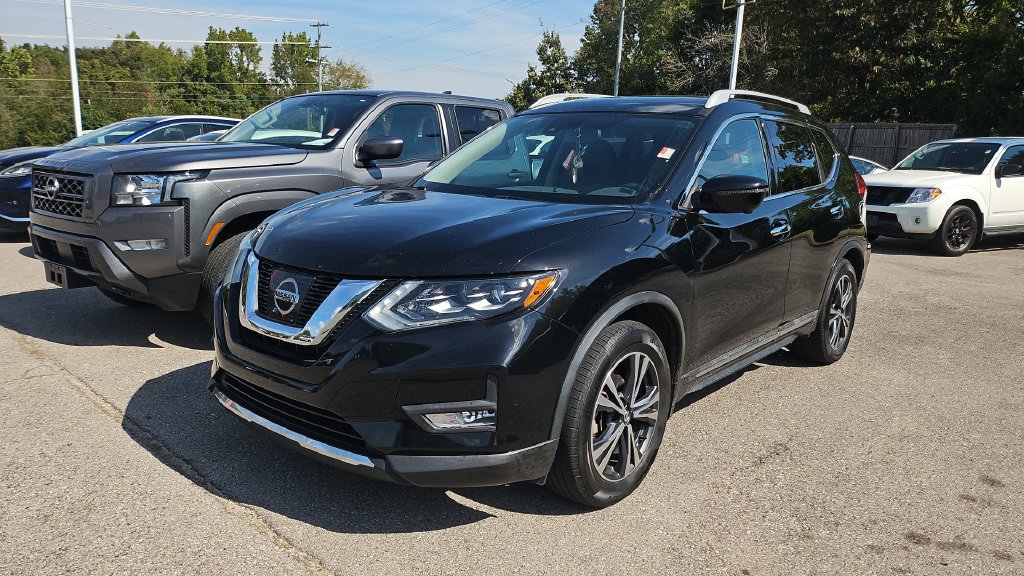 Used 2017 Nissan Rogue SL w/ SL Premium Package FWD image 5
