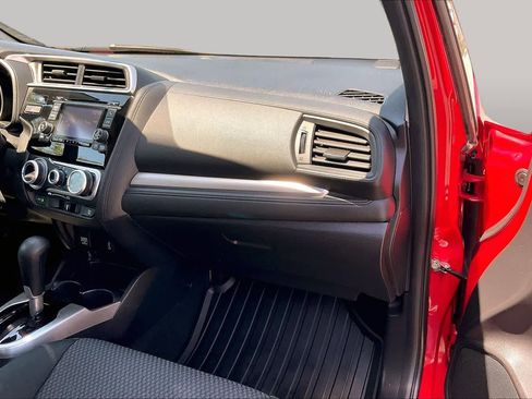 Used 2019 Honda Fit LX image 17