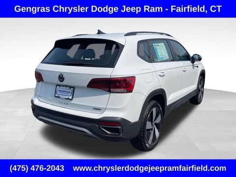 Used 2024 Volkswagen Taos S AWD/4WD image 7