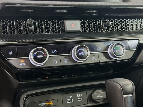 Used 2024 Honda CR-V EX-L image 23