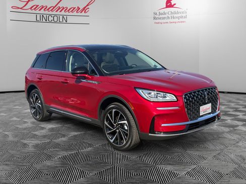 Certified 2024 Lincoln Corsair Reserve w/ Equipment Group 201A AWD/4WD image 7