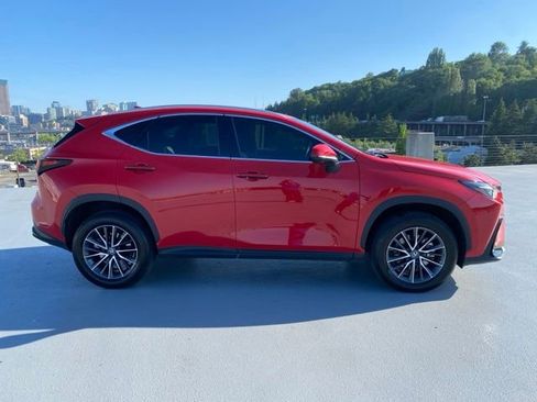 Used 2024 Lexus NX 350h AWD w/ Vision Package image 2