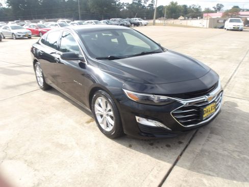 Used 2019 Chevrolet Malibu LT image 4