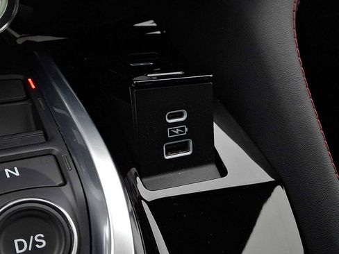 Used 2023 Acura MDX A-Spec image 26