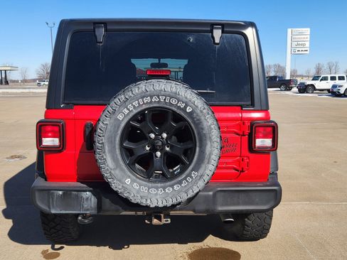 Used 2021 Jeep Wrangler Unlimited Sport image 7