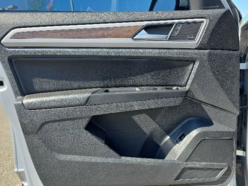 Used 2019 Volkswagen Atlas SEL Premium AWD/4WD image 15