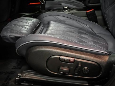 Used 2022 MINI Cooper Countryman S w/ Premium Package image 11