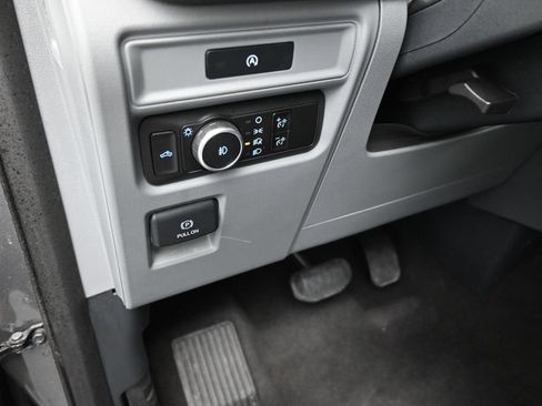 Used 2025 Ford F150 XLT w/ Equipment Group 301A Standard RWD image 13