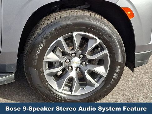 Used 2021 Chevrolet Suburban LT image 10