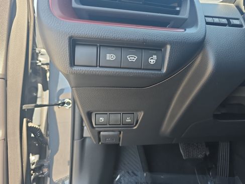 Used 2024 Toyota Prius Prime image 25