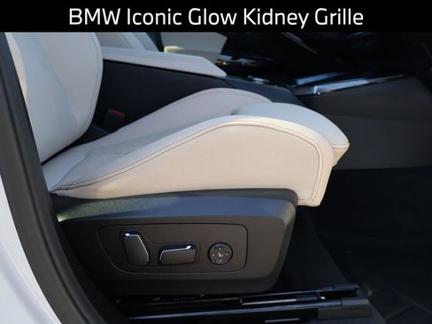 New 2026 BMW X3 xDrive30 AWD/4WD image 13