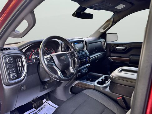 Used 2021 Chevrolet Silverado 1500 LT Trail Boss w/ Bed Protection Package image 10